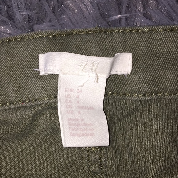 h&m shorts - Picture 3 of 3